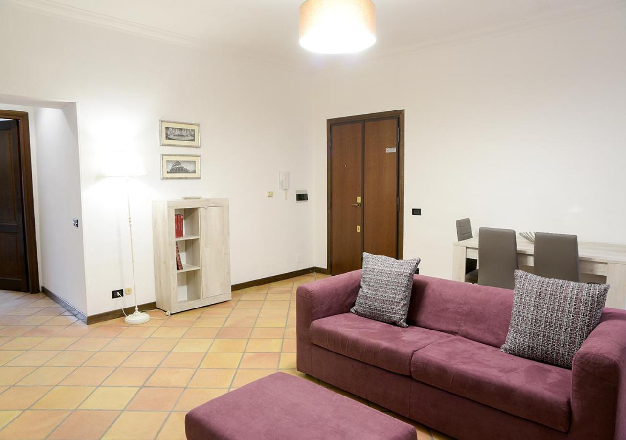 Colosseum Comfortable Apartment 로마 외부 사진